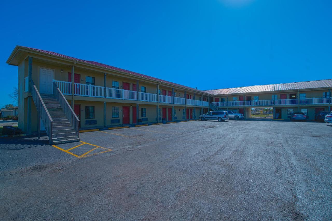 Days Inn By Wyndham Aransas Pass Eksteriør billede